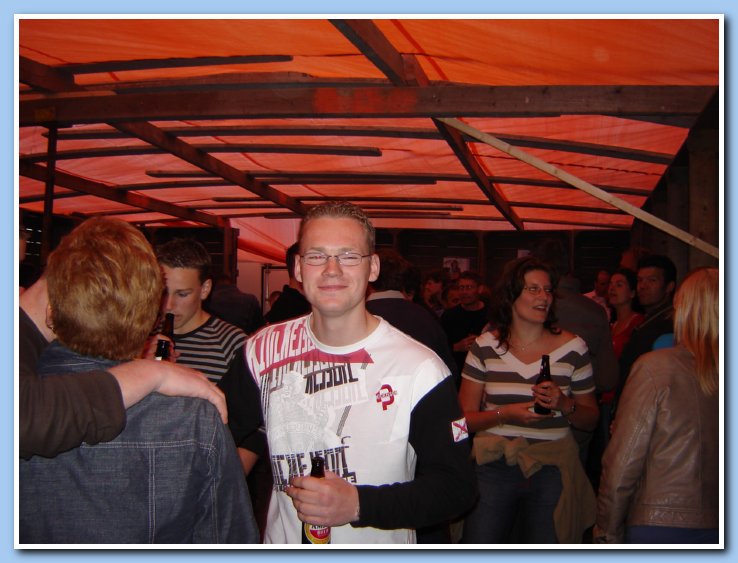 kermisborrel en tuin etc 029